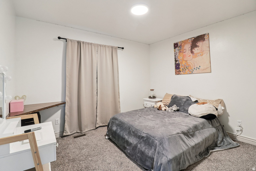 1699 W 2115 S Syracuse, UT 84075