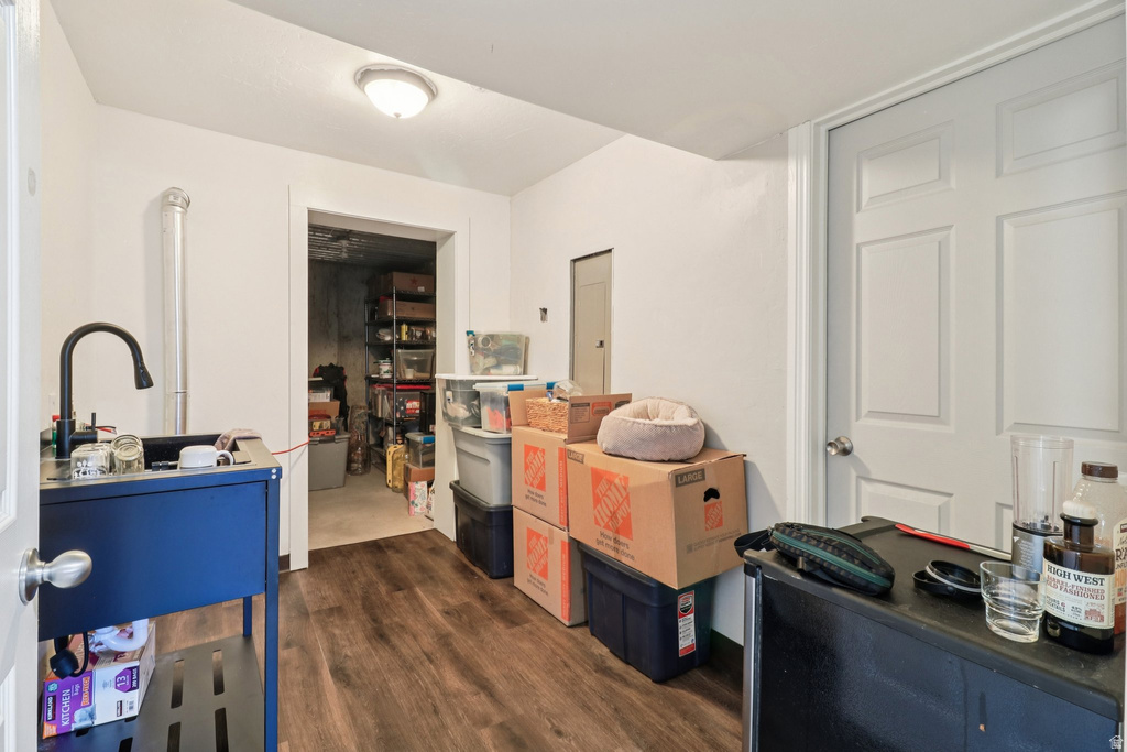 1699 W 2115 S Syracuse, UT 84075