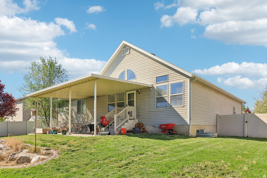 1699 W 2115 S Syracuse, UT 84075