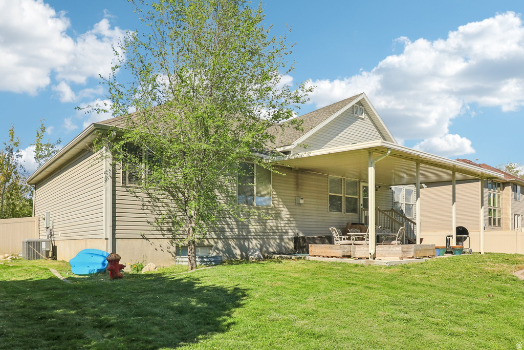 1699 W 2115 S Syracuse, UT 84075