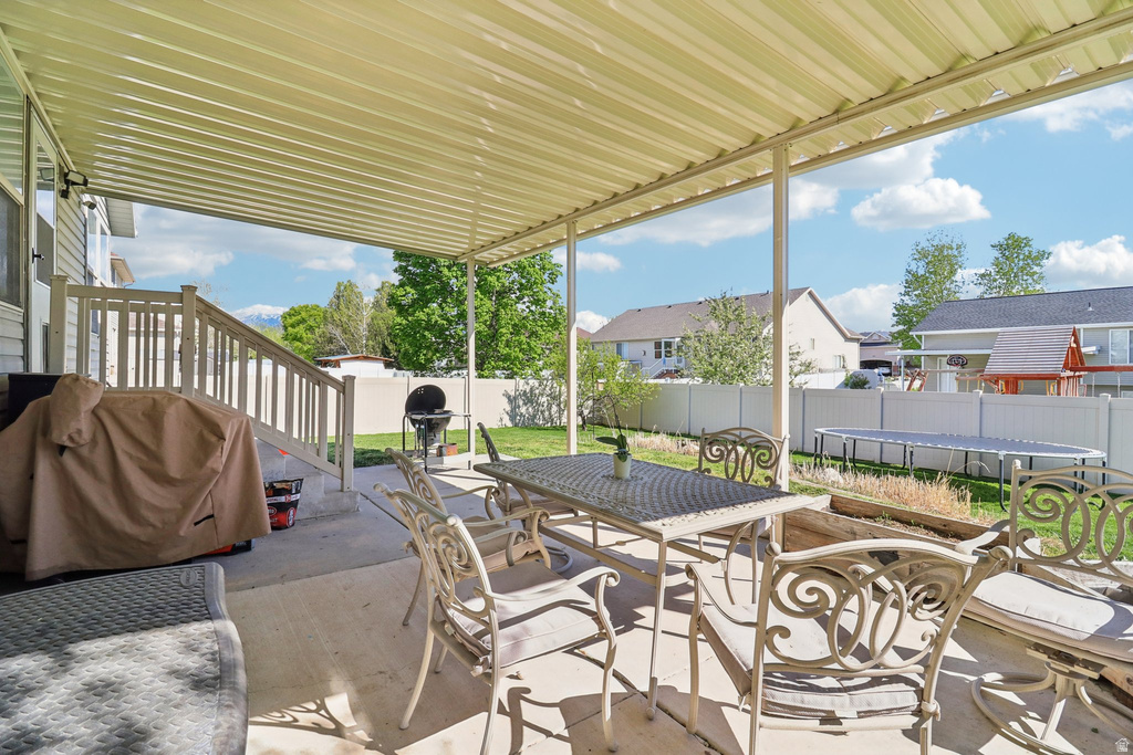 1699 W 2115 S Syracuse, UT 84075