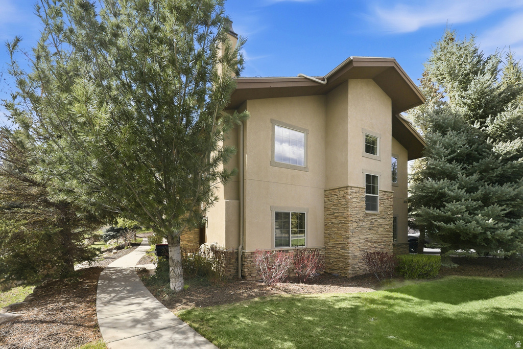 1115 N 455 W #8 Midway, UT 84049