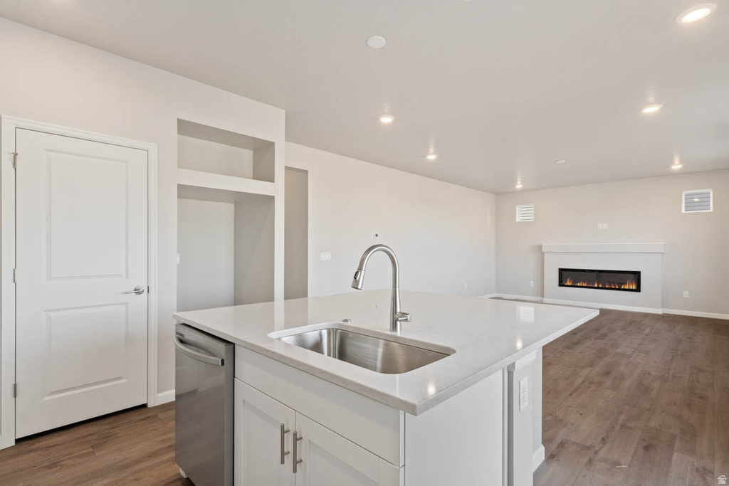 7069 N SANDSTONE WAY Eagle Mountain, UT 84005