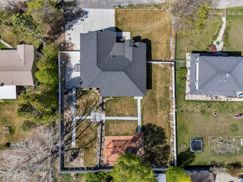 68 N 300 E Santaquin, UT 84655