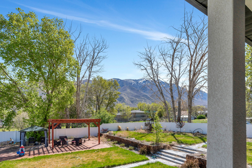 68 N 300 E Santaquin, UT 84655