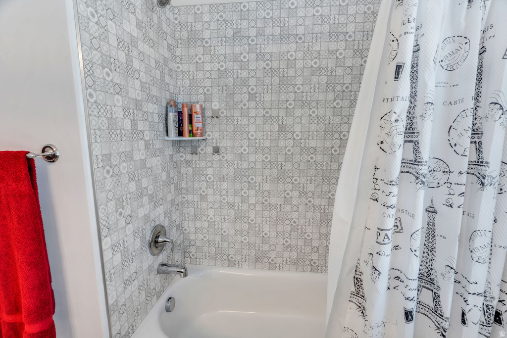 68 N 300 E Santaquin, UT 84655