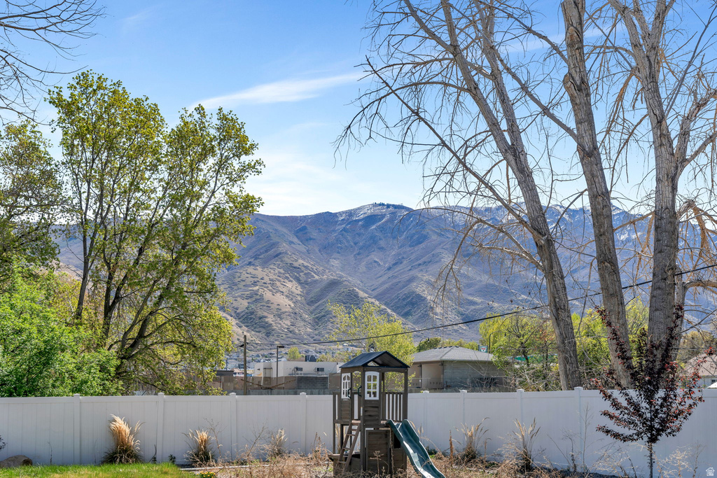 68 N 300 E Santaquin, UT 84655