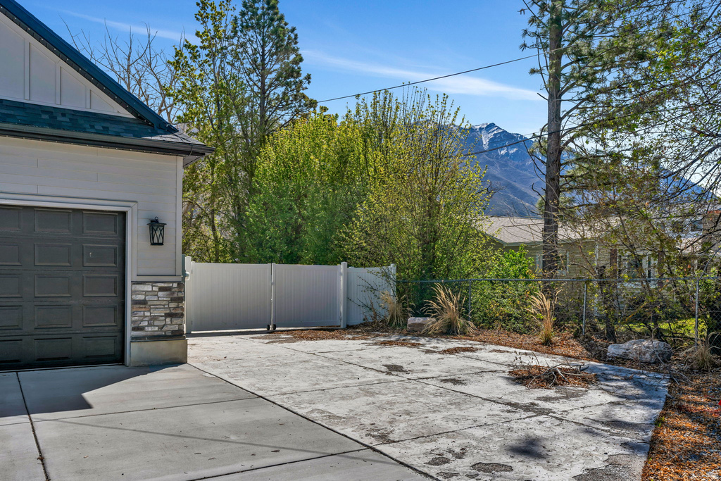 68 N 300 E Santaquin, UT 84655