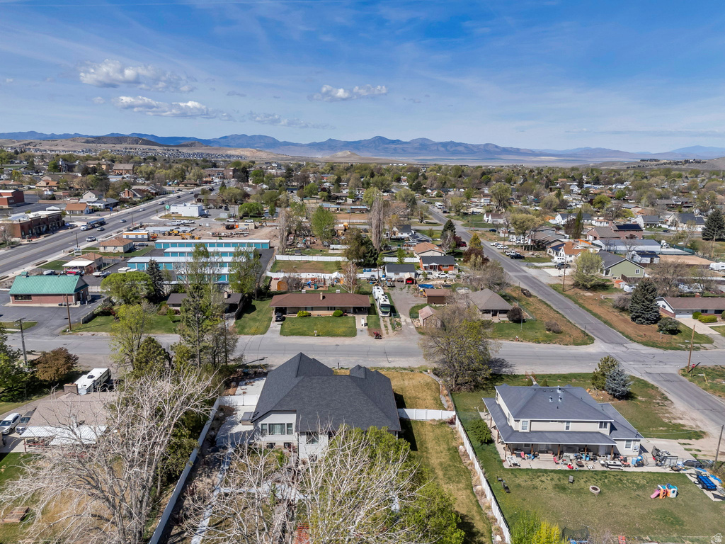 68 N 300 E Santaquin, UT 84655