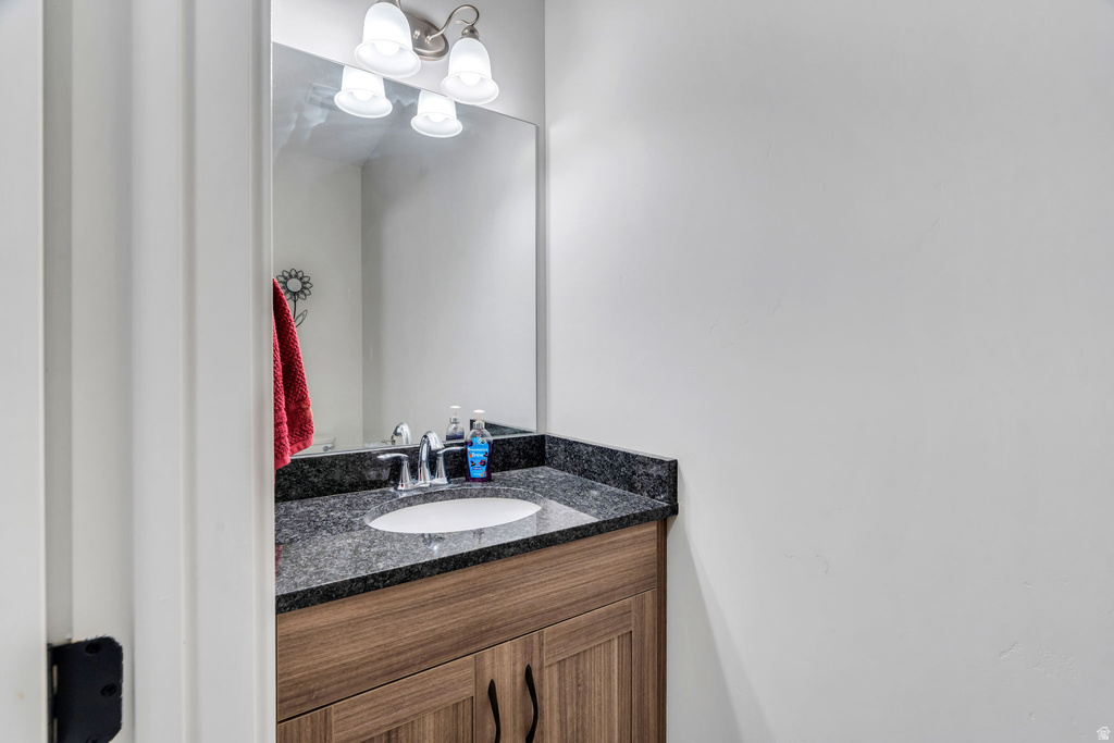 68 N 300 E Santaquin, UT 84655