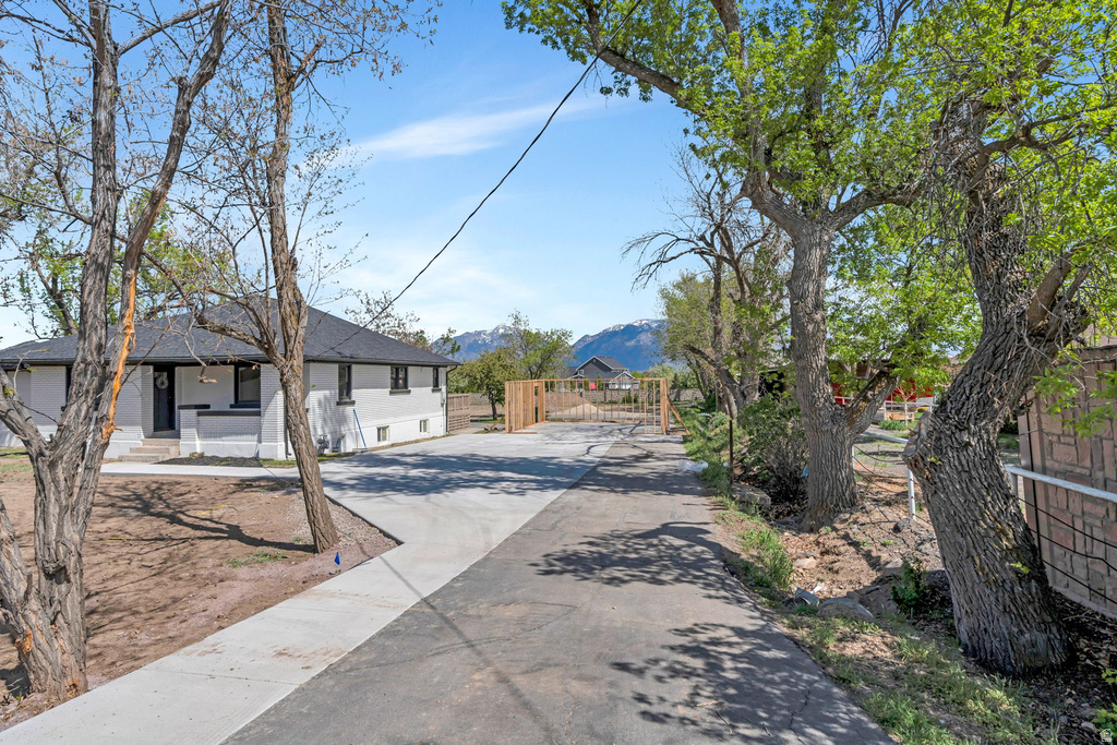 12191 S 3600 W Riverton, UT 84065