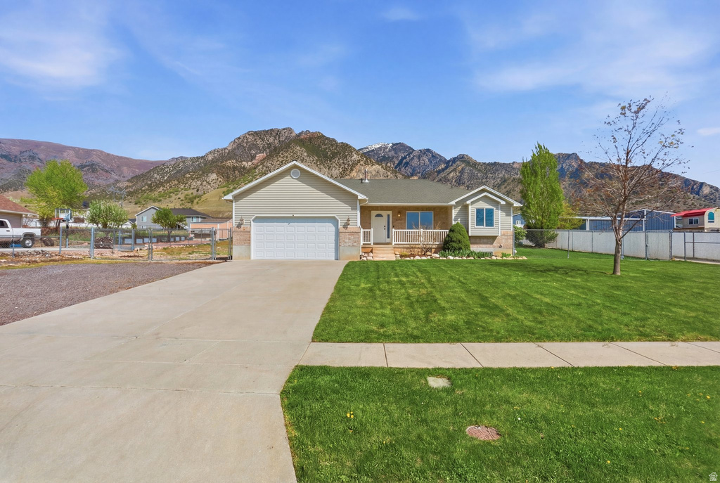 6990 N 2350 W Honeyville, UT 84314