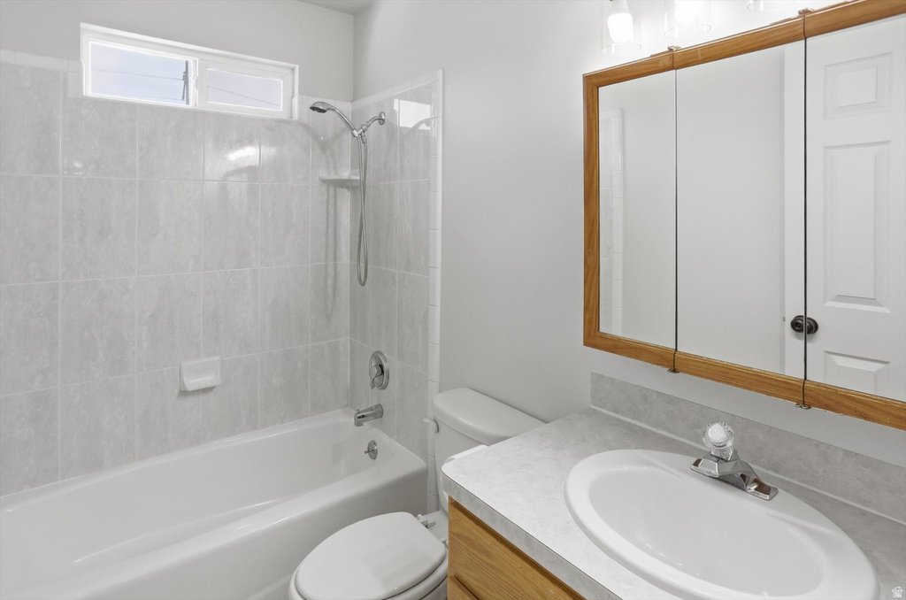 6990 N 2350 W Honeyville, UT 84314