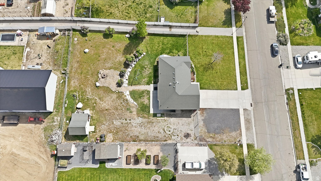 6990 N 2350 W Honeyville, UT 84314