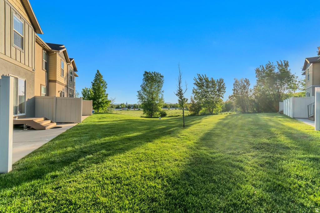 1643 N HOLLYHOCK Farmington, UT 84025