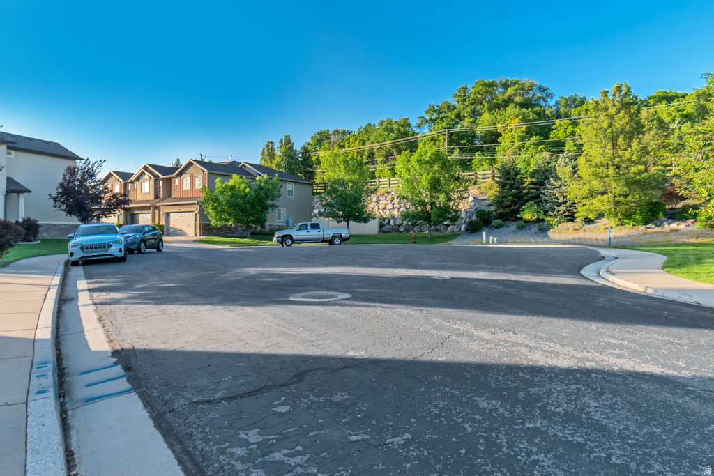 1643 N HOLLYHOCK Farmington, UT 84025