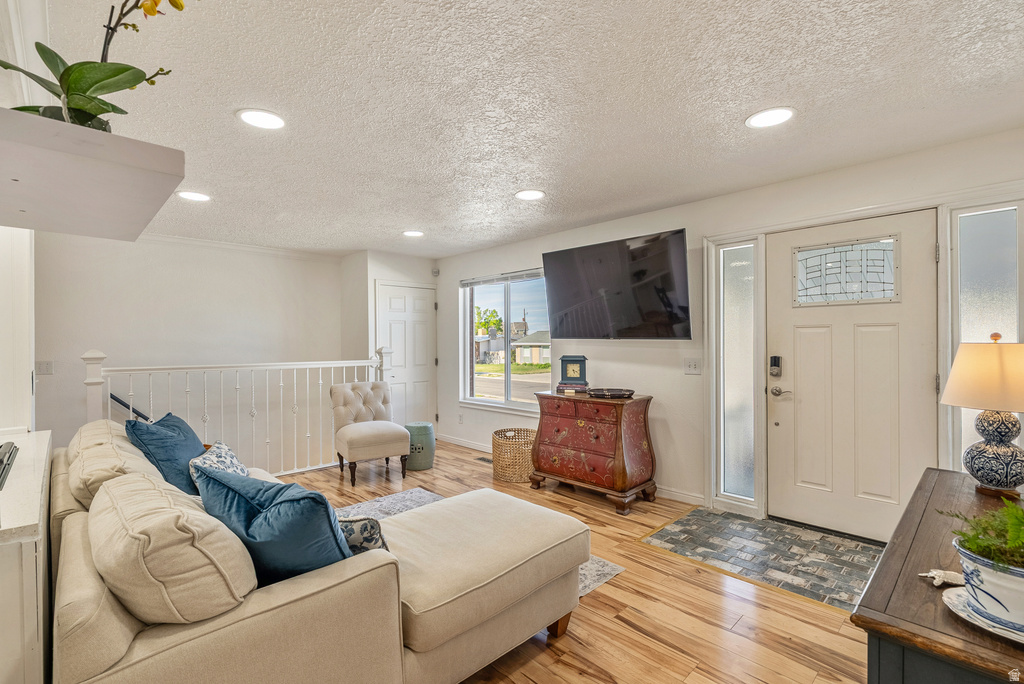 4870 S SOUTHRIDGE DR Taylorsville, UT 84129