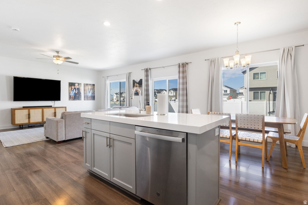 3685 N CUADE ST Eagle Mountain, UT 84005