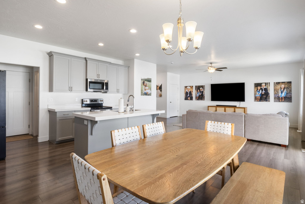 3685 N CUADE ST Eagle Mountain, UT 84005