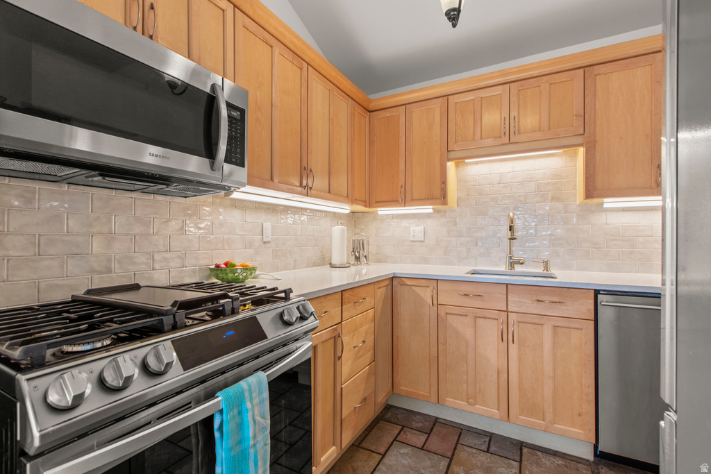 251 S 700 E #21 Salt Lake City, UT 84102