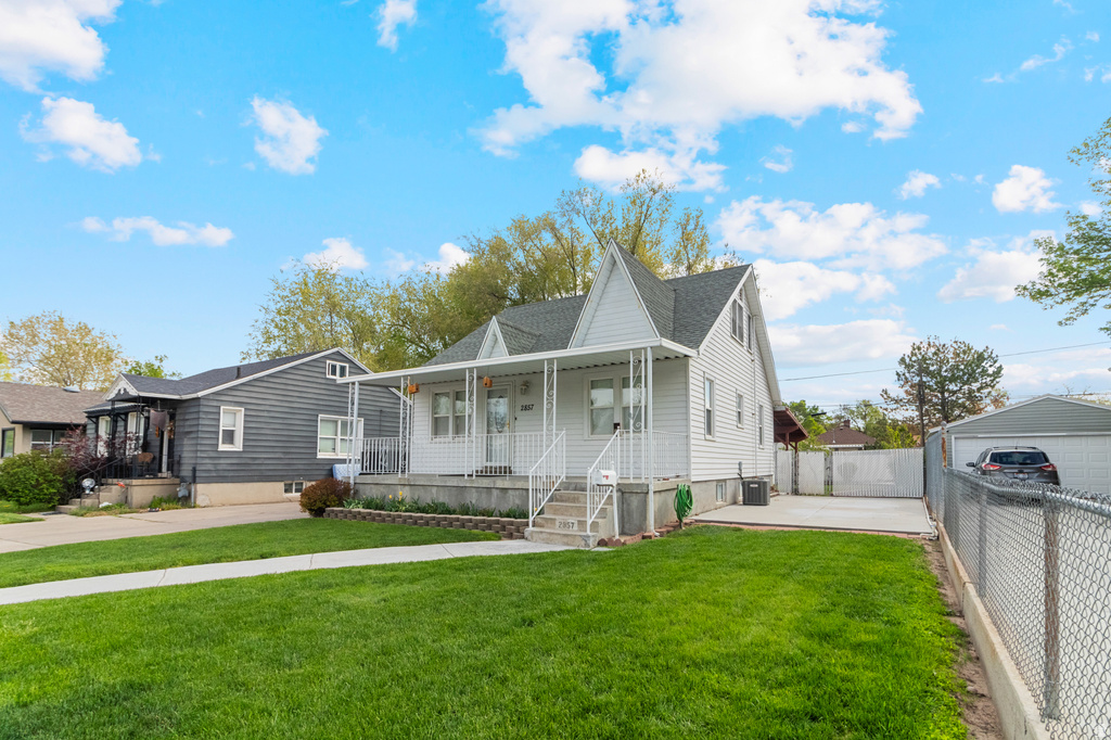 2857 S 8650 W Magna, UT 84044