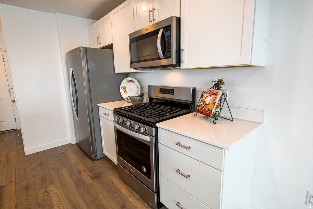 212 N OFFSHORE CT Saratoga Springs, UT 84045