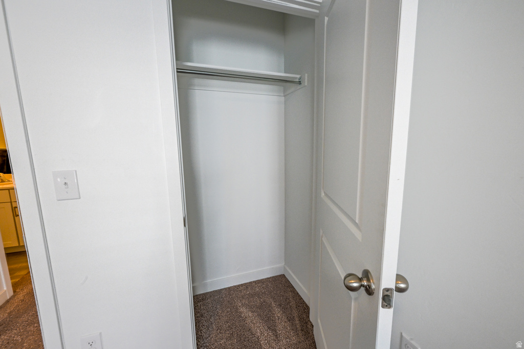 212 N OFFSHORE CT Saratoga Springs, UT 84045