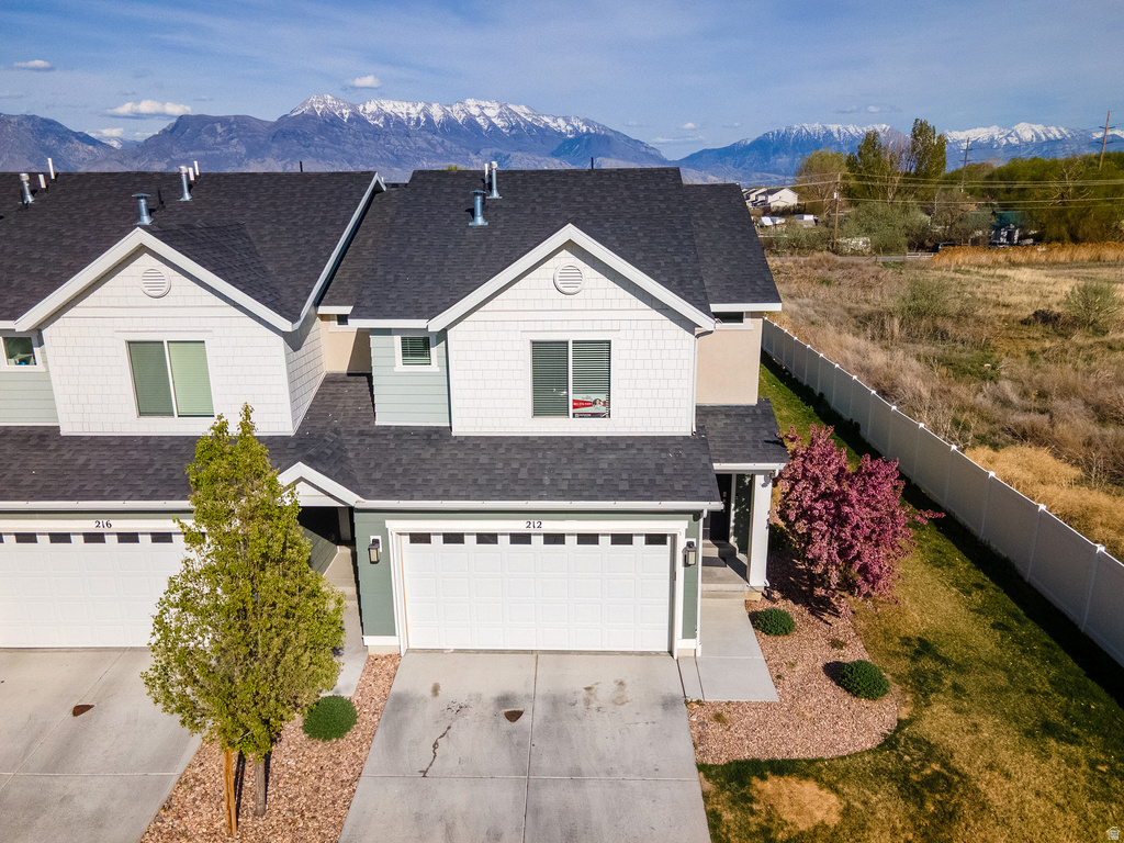 212 N OFFSHORE CT Saratoga Springs, UT 84045