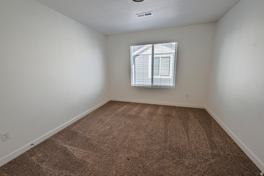 212 N OFFSHORE CT Saratoga Springs, UT 84045