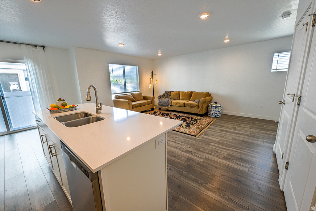 212 N OFFSHORE CT Saratoga Springs, UT 84045