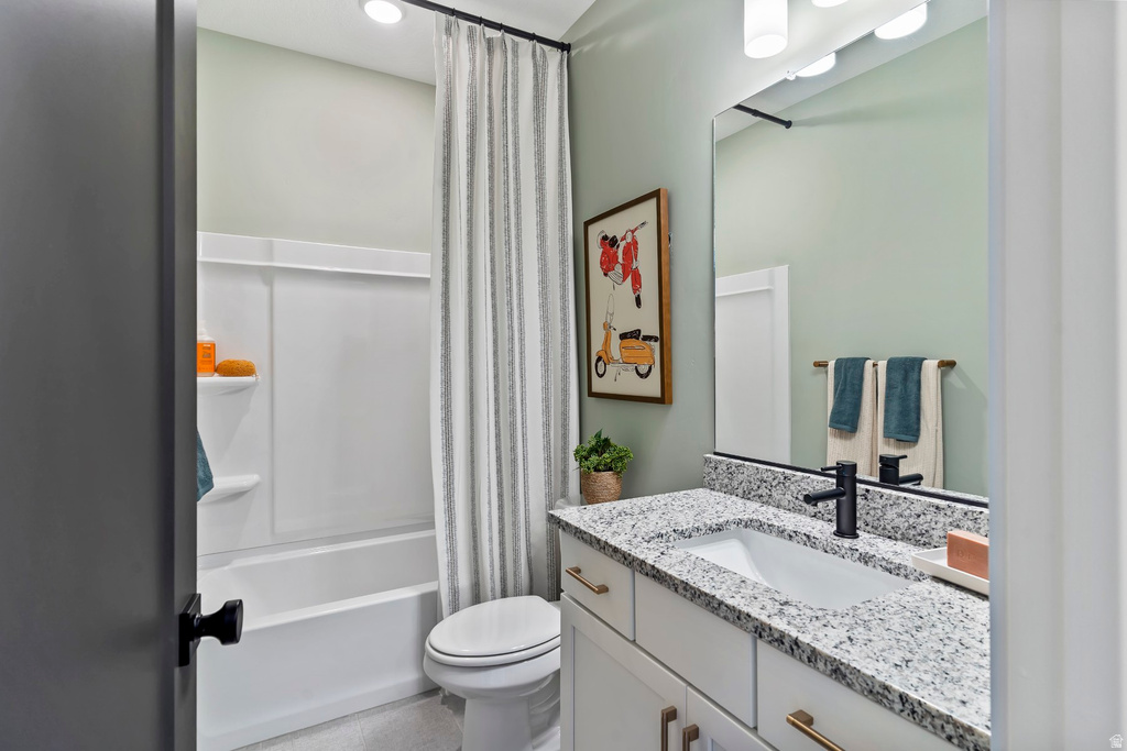 1178 W MAHOGANY Saratoga Springs, UT 84045