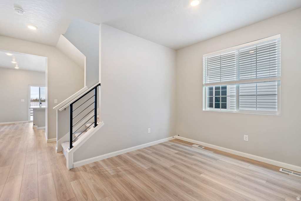 7047 N SANDSTONE WAY Eagle Mountain, UT 84005