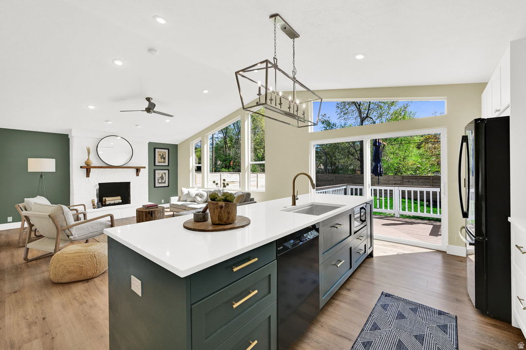 2102 E CRYSTAL AVE Salt Lake City, UT 84109