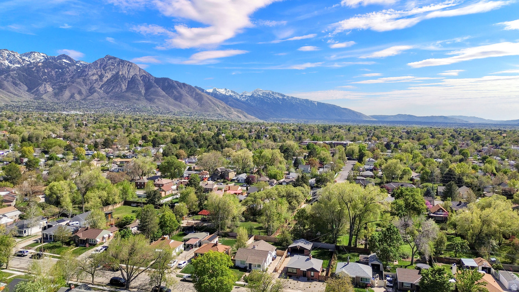 2102 E CRYSTAL AVE Salt Lake City, UT 84109