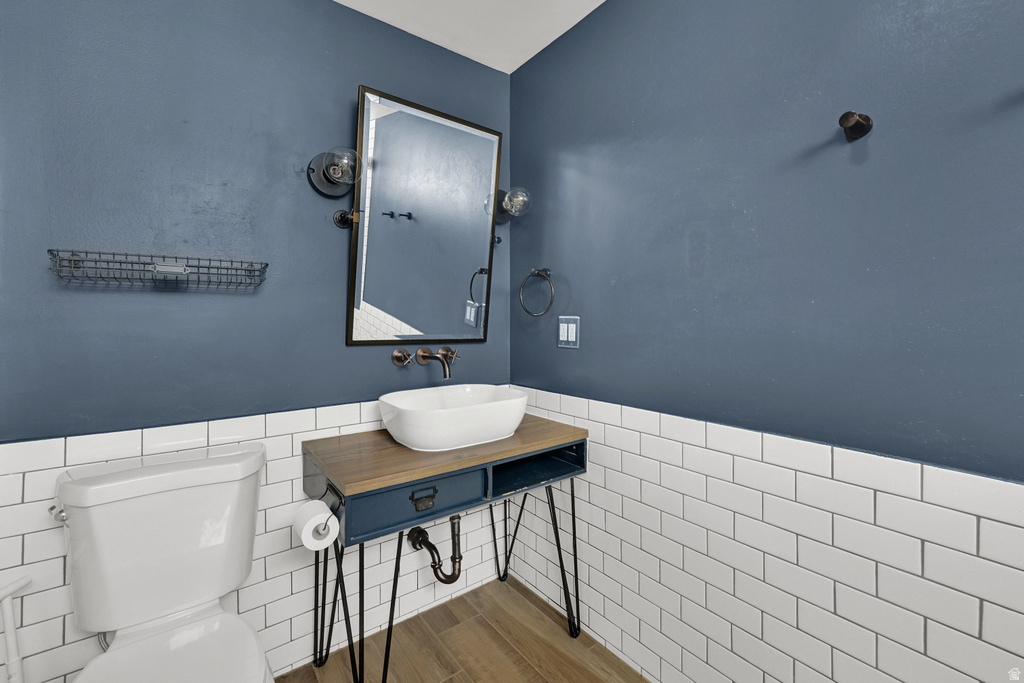 2102 E CRYSTAL AVE Salt Lake City, UT 84109