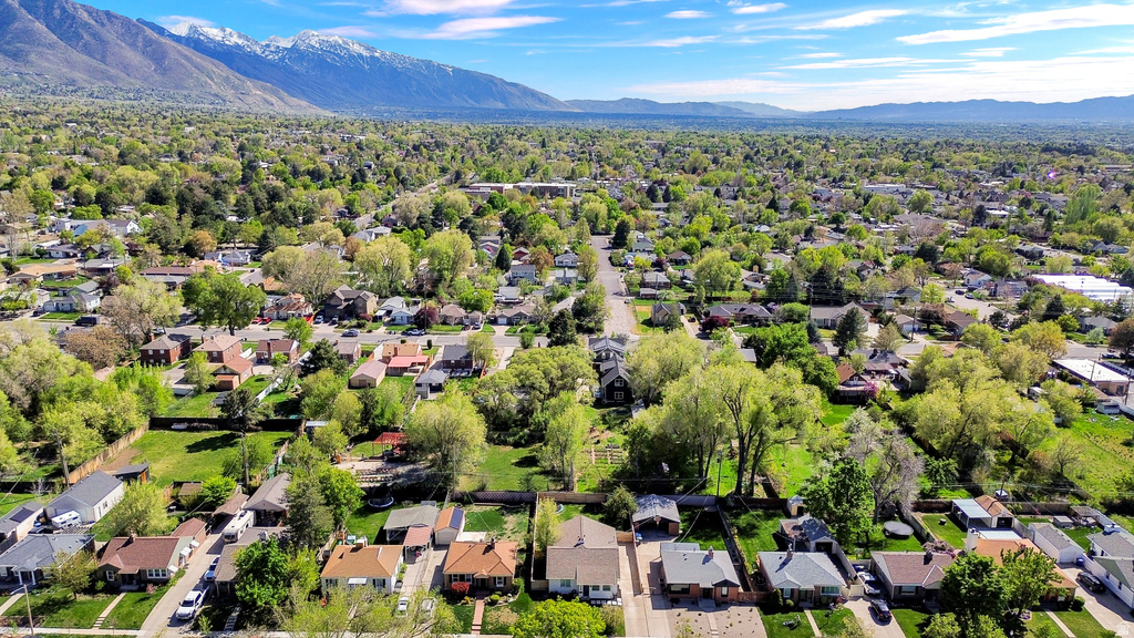 2102 E CRYSTAL AVE Salt Lake City, UT 84109