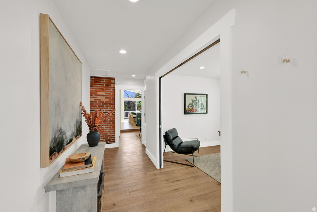 2102 E CRYSTAL AVE Salt Lake City, UT 84109