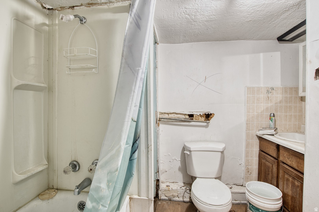 71 N COLEMAN ST Tooele, UT 84074