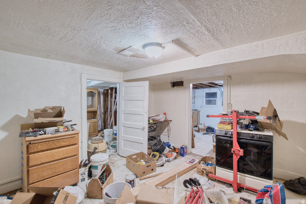 71 N COLEMAN ST Tooele, UT 84074