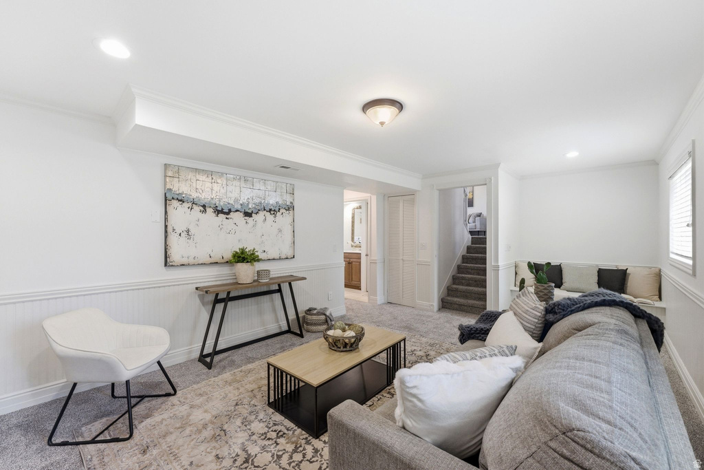 2146 E NEWCASTLE DR Sandy, UT 84093