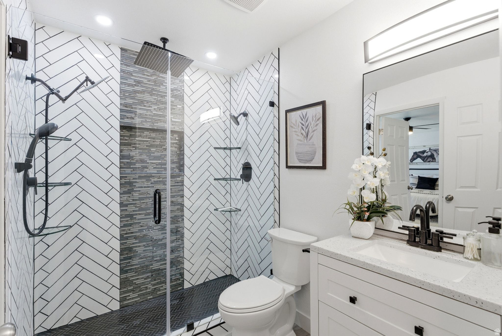 2146 E NEWCASTLE DR Sandy, UT 84093