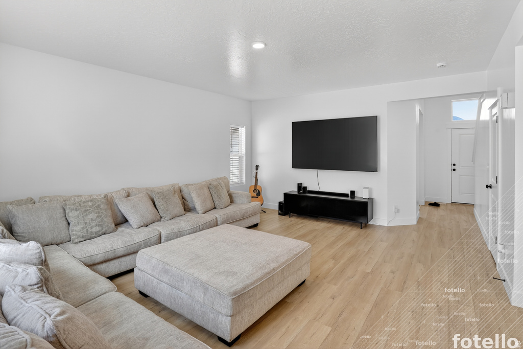 815 W POWDERWOOD LN Mapleton, UT 84664