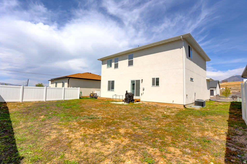 815 W POWDERWOOD LN Mapleton, UT 84664