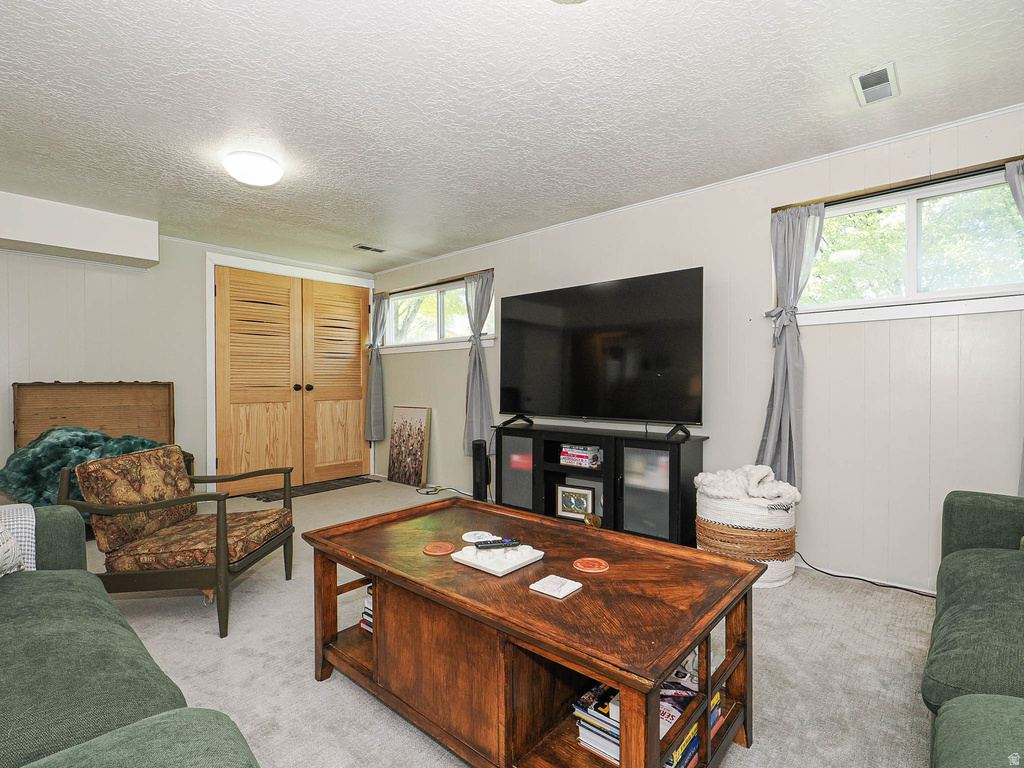 6871 S 1495 E Cottonwood Heights, UT 84121