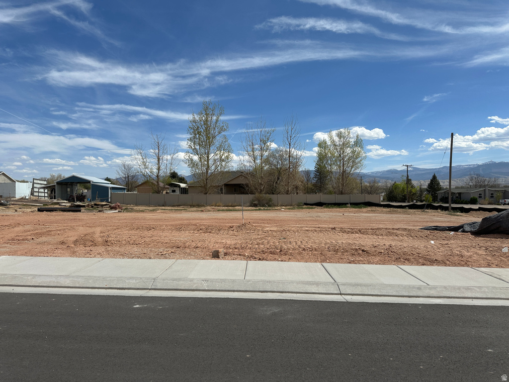 91 S 450 W Gunnison, UT 84634