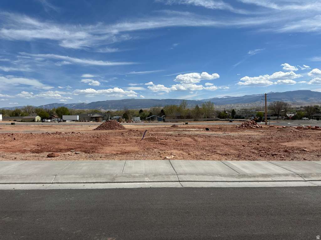 91 S 450 W Gunnison, UT 84634