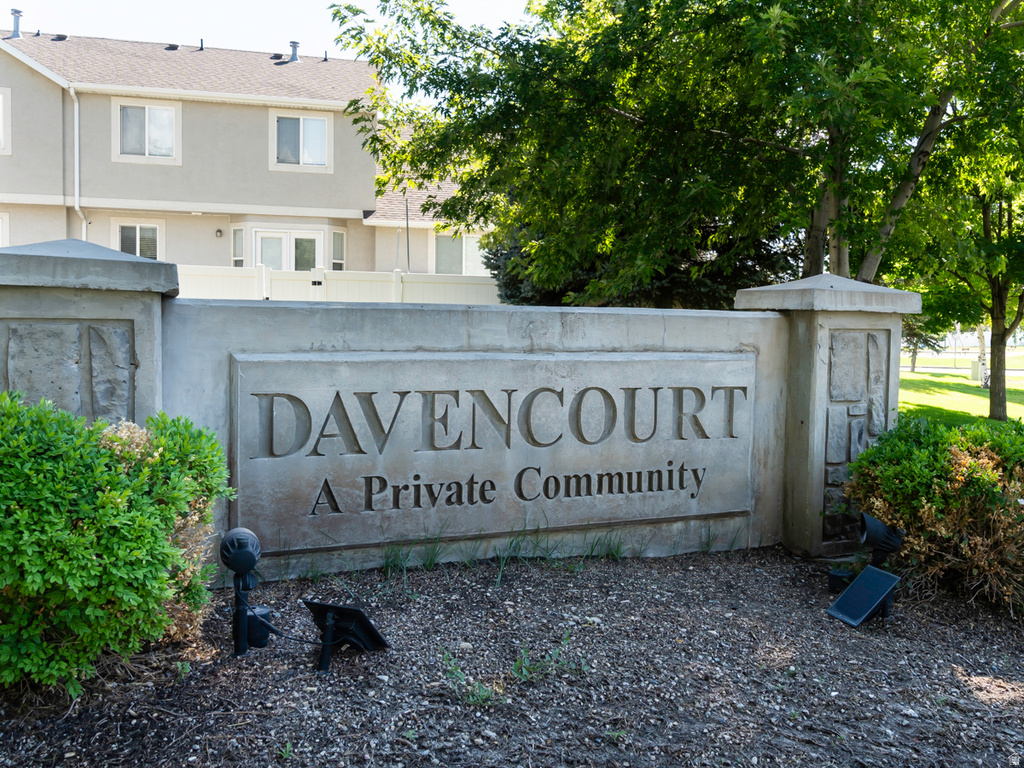 3166 W DAVENCOURT LOOP Lehi, UT 84048