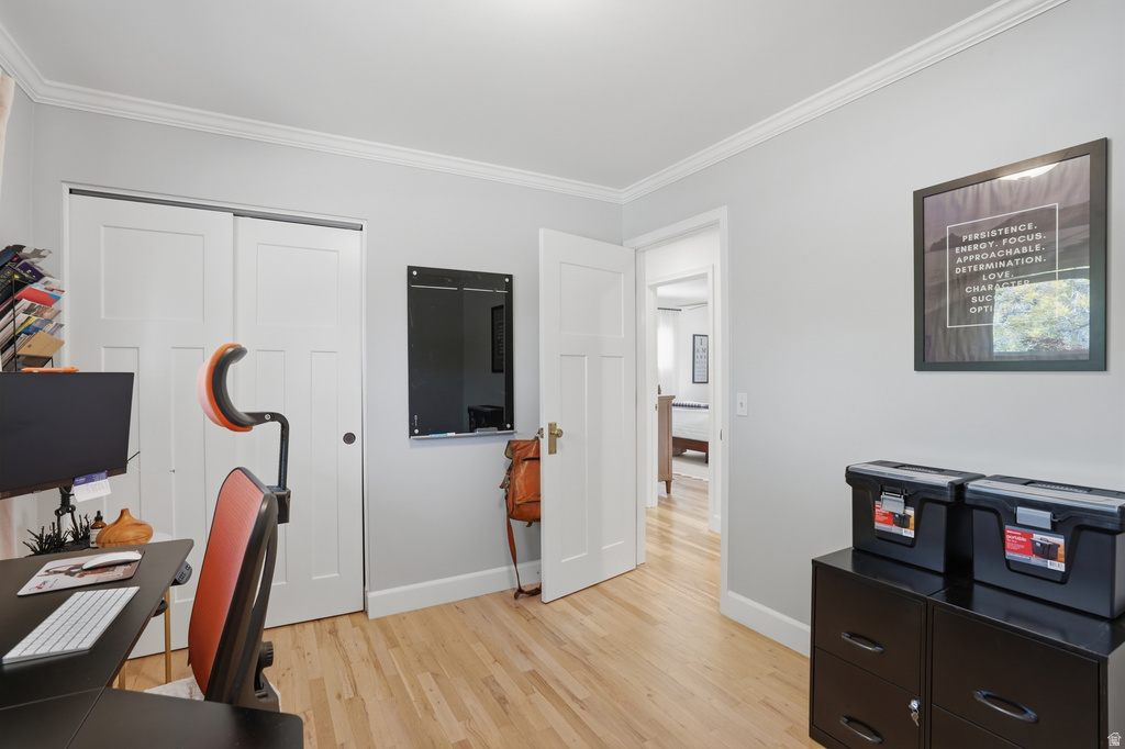 4056 S SOLAR CIR Holladay, UT 84124