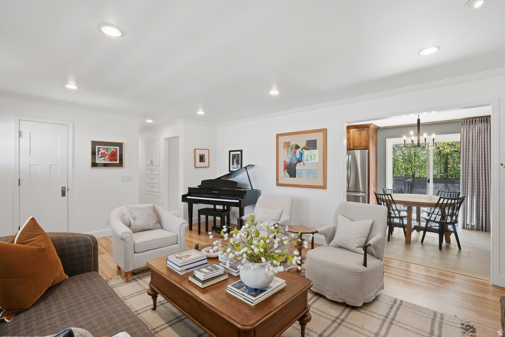 4056 S SOLAR CIR Holladay, UT 84124