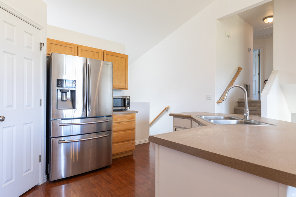 1934 N TRELLIS PL Saratoga Springs, UT 84045